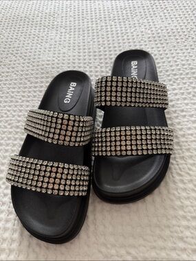 Ing Black Crystal-Embellished Triple Strap Platform Slides size 6.5